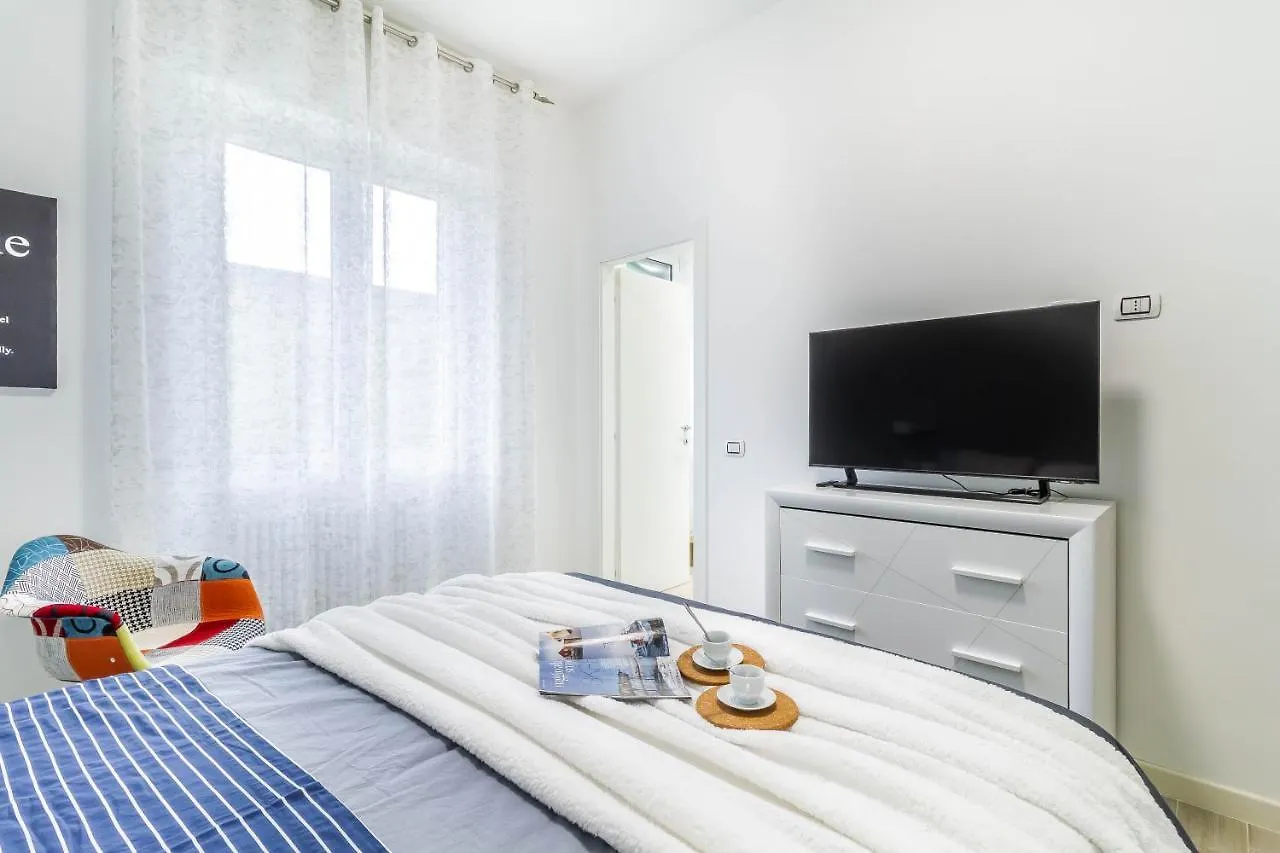 Apartment Casaballi Milano Mm3 Trilocale